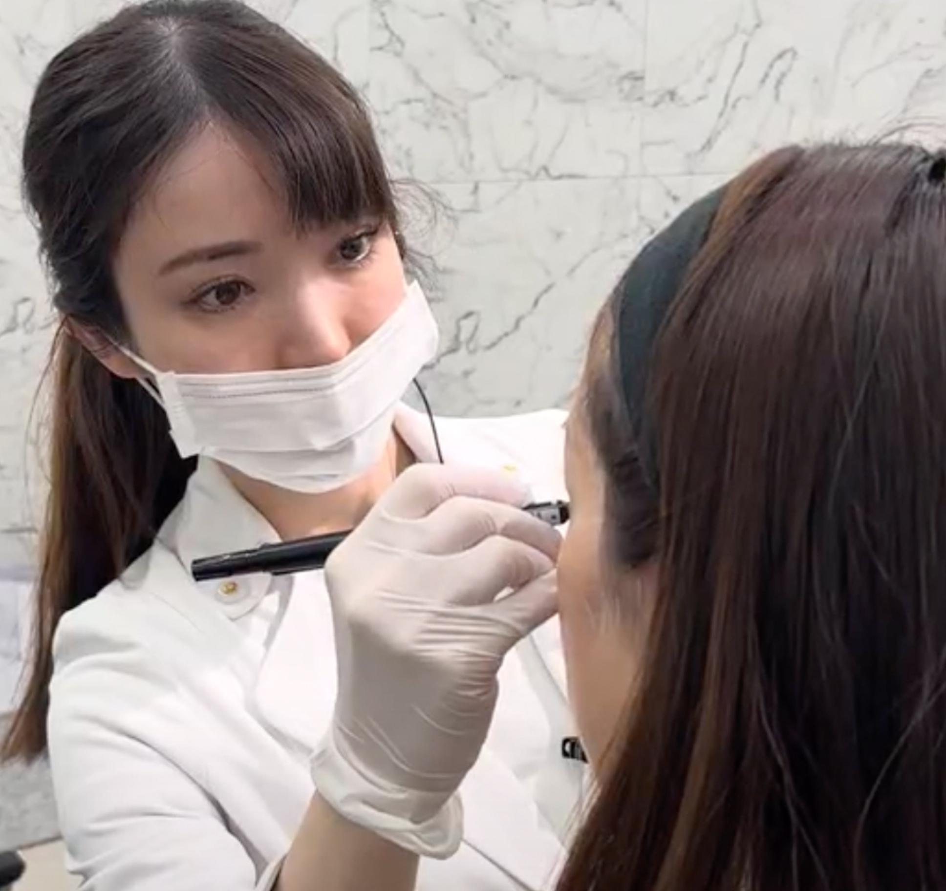 糸リフトデザイン